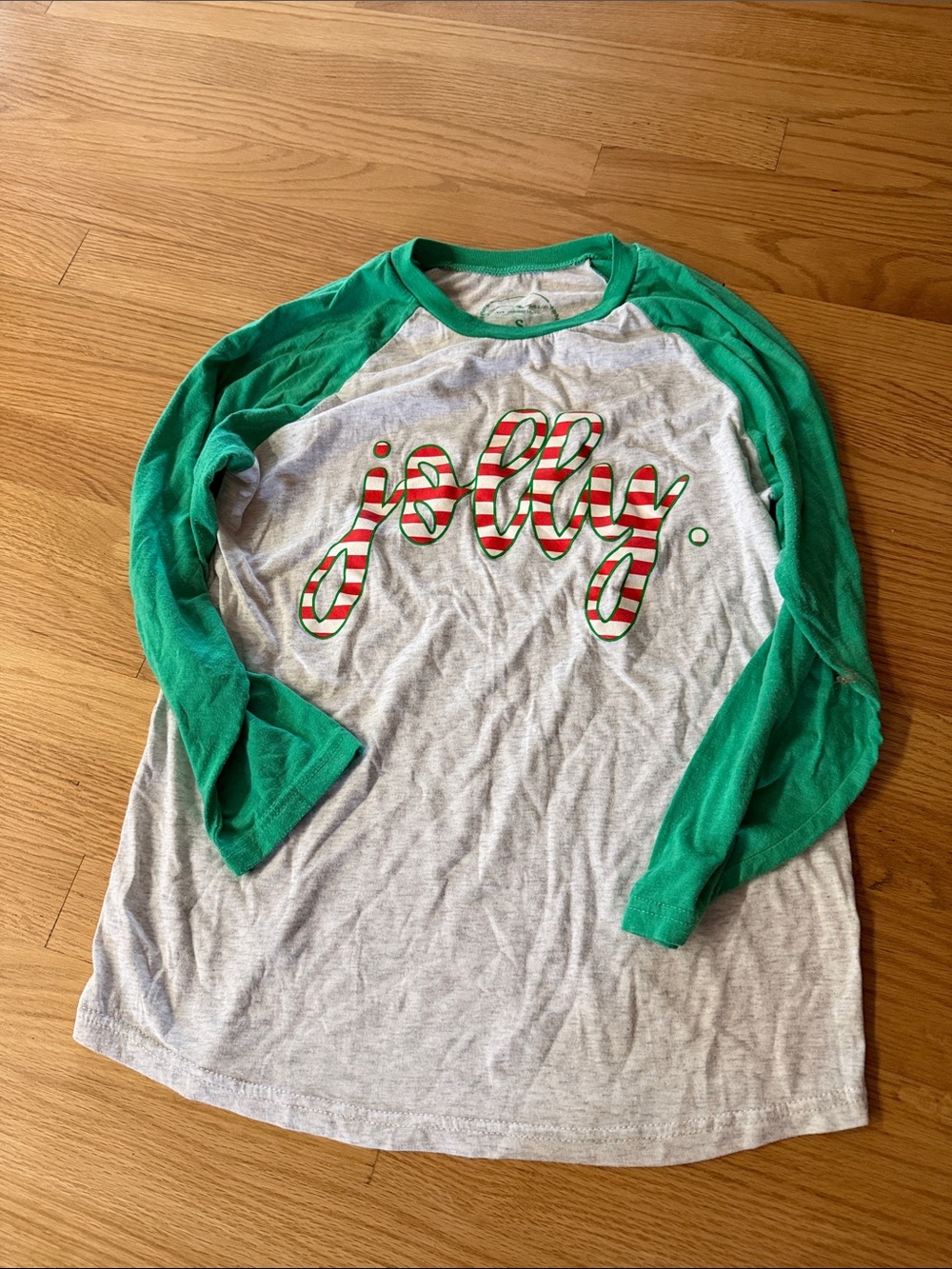 'Jolly' Green Raglan Crewneck Shirt